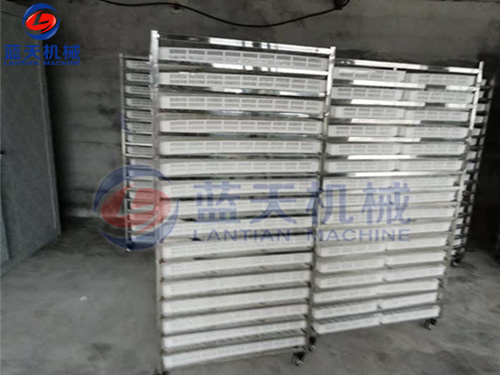 重慶辣椒烘干機(jī)安裝現(xiàn)場(chǎng)